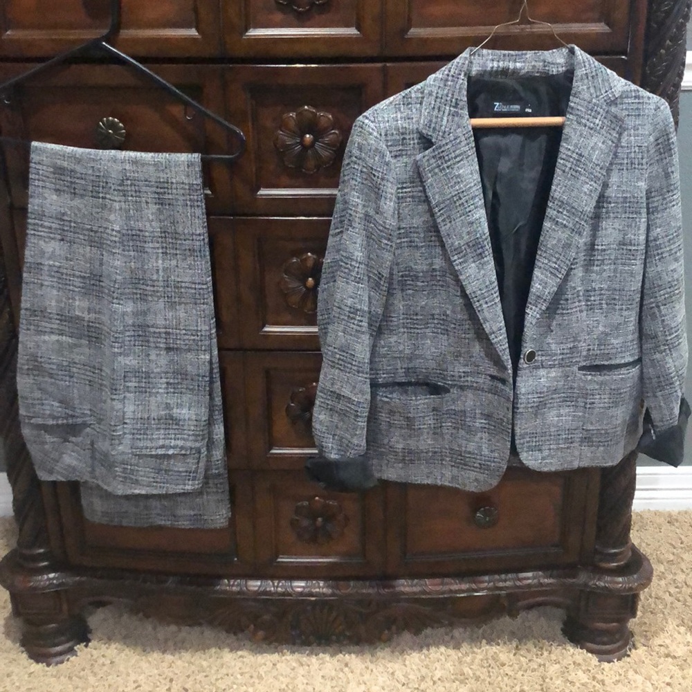 Pant suit from New York & Company